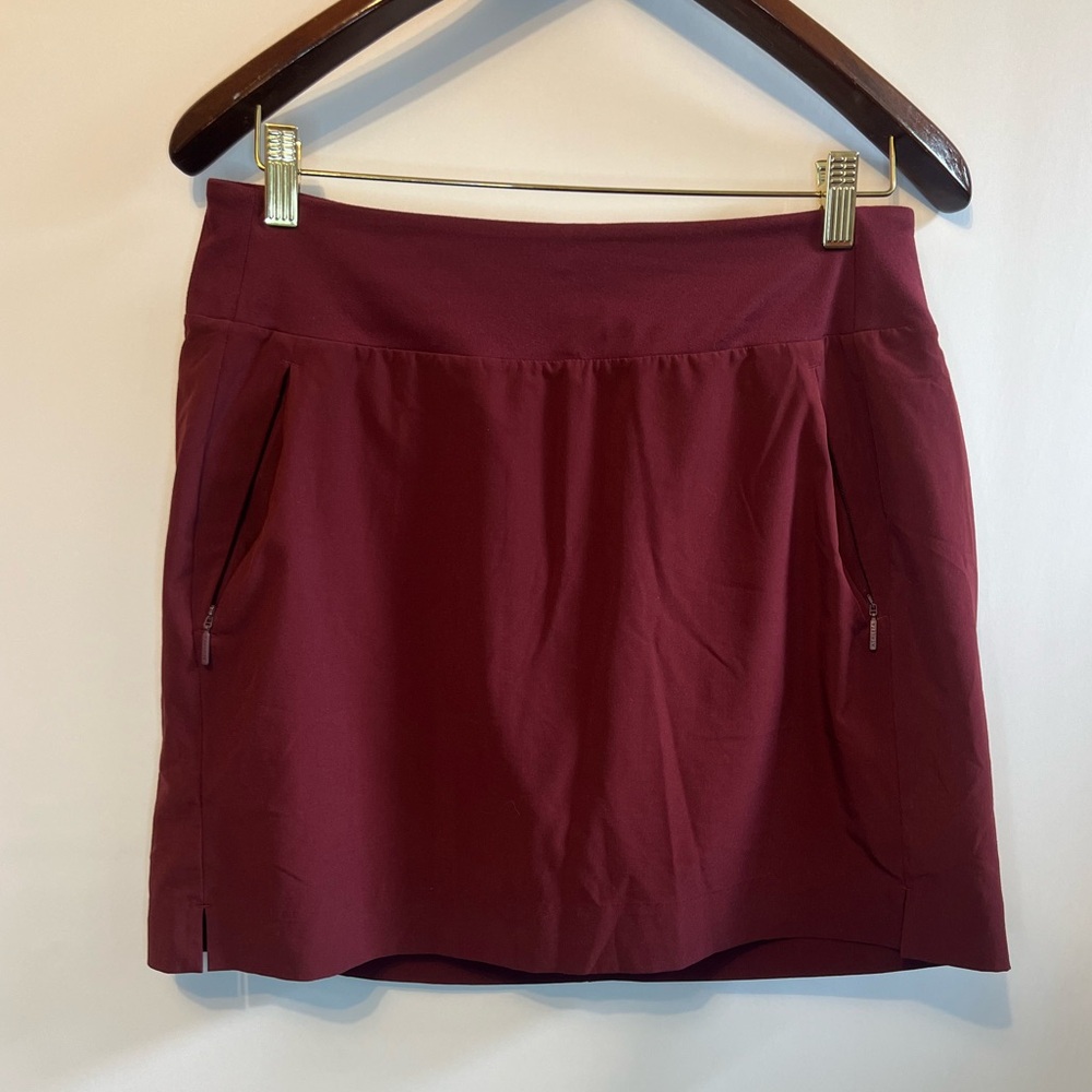 Athleta burgundy skort with mesh lining size 8
